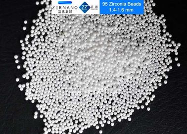 95 كرات من أكسيد الزركونيوم الخزفي ، أبيض 0.1 - 0.2 ملم من أكسيد الزركونيوم