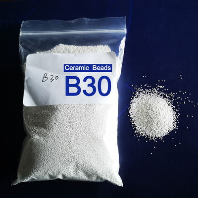 B30 حبة سيراميك حجم التفجير 0.425-0.600mm لتنظيف الرملي
