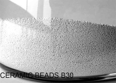 انخفاض انهيار حبة التفجير المواد 62 ٪ ZrO2 B30 لتنظيف الأسطح المعدنية