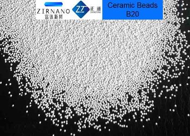 مواد صلبة عالية التفجير مصنوعة من السيراميك زركونيا ZrO2 60 - 66٪ B20 ، B60 ، B120 ، B205