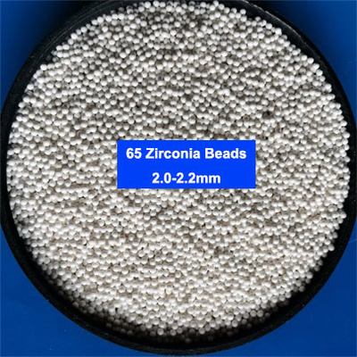 65 زركونيا طحن وسائل الإعلام حبات سيليكات الزركونيوم 1.8-2.0mm 2.0-2.2mm للدهان