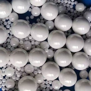 95 اليتريوم مستقر حبات الزركونيا 1.6-1.8mm وسائل طحن لملمع المجوهرات أو الزخرفة