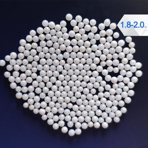 الإيتريوم استقرت زركونيا طحن وسائط الخرز الكثافة 6.0g / Cm3 لاللزوجة العالية الطين